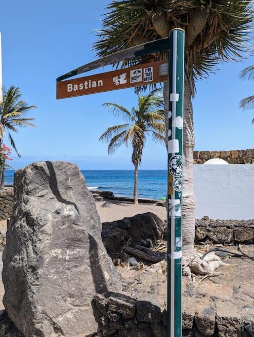 Charming Flat In Los Molinos With Terrace & Pools, Near Playa Bastian Costa Teguise Eksteriør billede