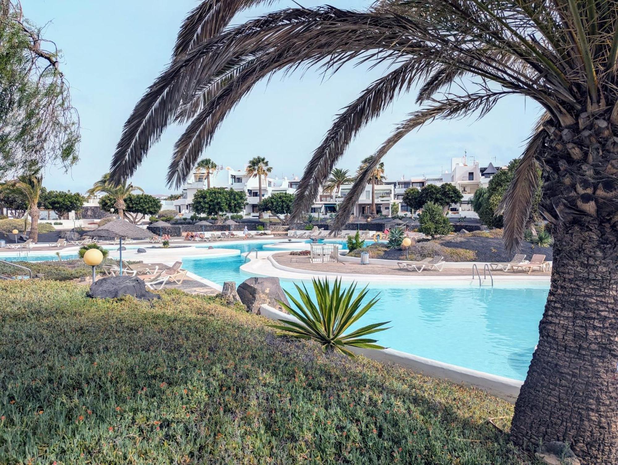 Charming Flat In Los Molinos With Terrace & Pools, Near Playa Bastian Costa Teguise Eksteriør billede